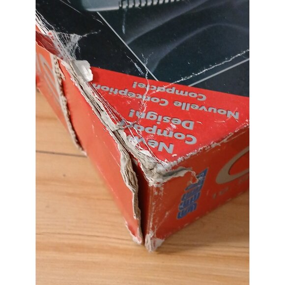 Sega Genesis Console Sonic 2 Bundle - Complete In Box CIB - Tested - Picture 3 of 16